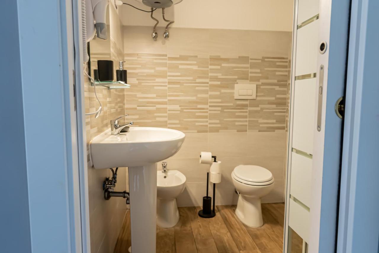 Trastevere Guestrooms Ρώμη Εξωτερικό φωτογραφία